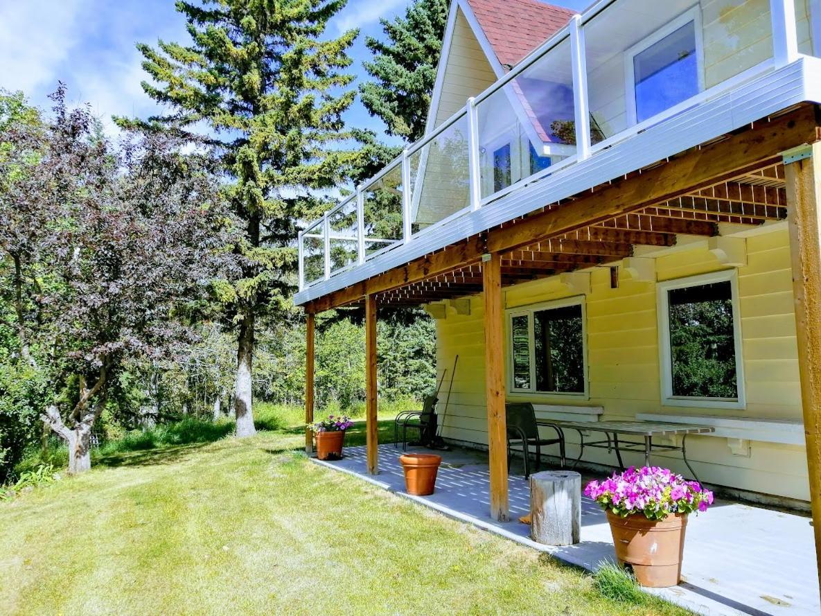 Village Guest house Calgary