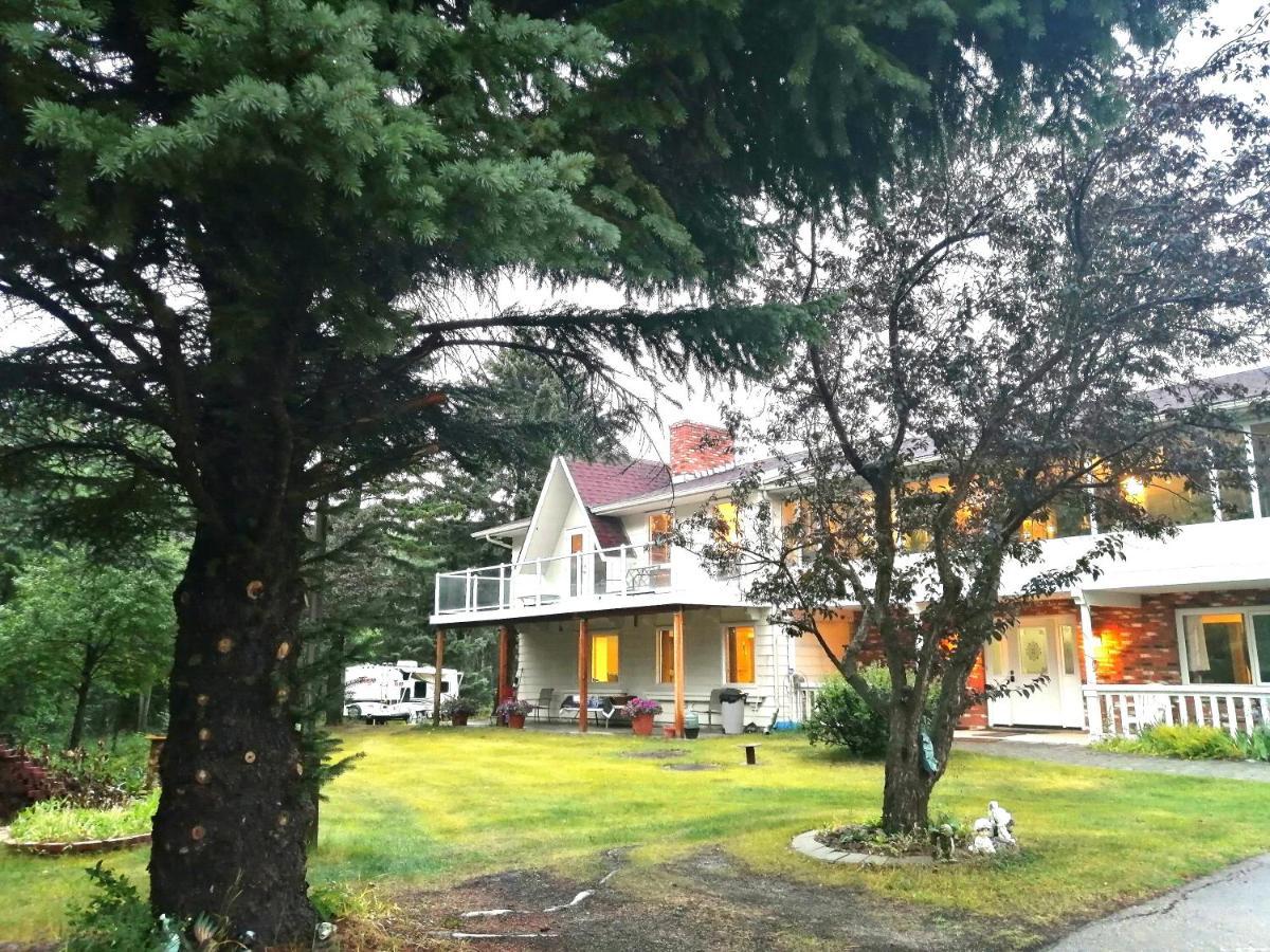 Village Guest house *